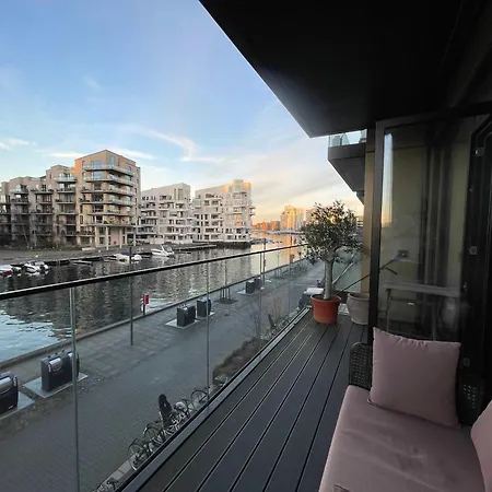 Water Front View - Prime *